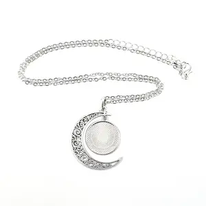 Halskette Charms für Schmuck herstellung Silber Farbe Blank Base Zubehör Kunden spezifische 20mm runde Metall Moon Halskette