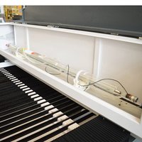 Machine CNC de type portique à haute rigidité refroidie par eau pour graveur/découpeur laser CO2 1325 avec prise en charge LAS/DXF pour la pierre et le caoutchouc