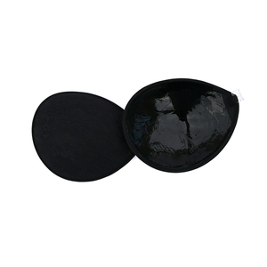 Sujetador Adhesivo de Silicona Invisible Innovador con Pegamento Bio, Aplicación Manual, Resistente al Sudor, para Vestidos de Noche y Bodas - Product Image 1