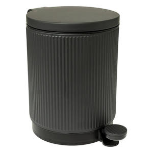 Contenedor de Acero LIN MODEL 5LT con Cierre Suave, Negro, Diám. [insertar diámetro aquí] 20.5 CM de altura, 28.5 CM de ancho - Product Image 1