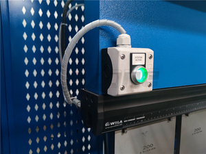 2025 nóng bán công nghiệp Máy nén khí 30-75kw screro loại biến tốc độ ổ đĩa với giấy chứng nhận CE - Product Image 5