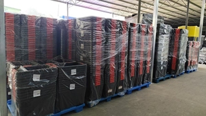 <span class=keywords><strong>2025</strong></span> Mới Thời Trang Chức Năng Lưu Trữ Chất Lượng Cao 100L Vàng Đen Stackable Nhựa Công Cụ Lưu Trữ Hộp 55L 150L - Product Image 4