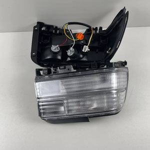 Feu arrière de voiture pour <span class=keywords><strong>Toyota</strong></span> <span class=keywords><strong>Corolla</strong></span> AE100 1992 à 1995 815611A830  Feu de signalisation de conduite Feu de frein arrière Feu arrière 3 pièces - Product Image 2