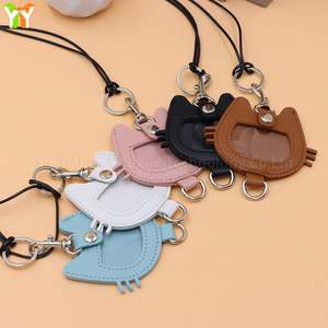 <span class=keywords><strong>Porte</strong></span>-clés en cuir PU en forme de chat mignon avec cordon, pendentif léger et portable pour le stockage de photos commémoratives et accessoire de sac - Product Image 5