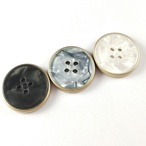 Chất Lượng Cao Mrt 4-Lỗ Nhựa Nhựa Vòng Phẳng Ưa Thích Nút Cho Phụ Nữ Của Áo Khoác Thiết Kế Mới Mạ Kỹ Thuật Làm Sạch Khô - Product Image 2