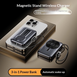 Banco de Energía Inalámbrico Magnético de 10000mAh con Carga Rápida QC3.0 de 22.5W, Mini Cargador 3 en 1, 2 Cables Integrados, Correa y Activación Automática - Product Image 2