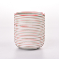Pot à bougie cylindrique en céramique avec logo personnalisé pour les mariages et la décoration de la maison à Pâques