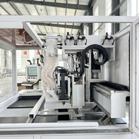 Machine de perçage CNC six faces pour le travail du bois OEM, peu encombrante et gain de place pour percer les panneaux de meubles