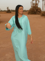Vente en gros de Gandoura Jennah, silhouette aérienne, détails brodés magnifiques, taille plus, confortable, pour tous les jours et les fêtes, vêtements pour femmes