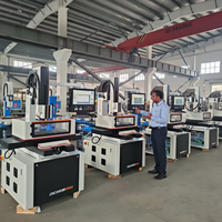 Machine de perçage EDM automatique à commande servo CNC haute précision et haute vitesse JIEYUE CNC350 2, spécialiste professionnel des micro-trous