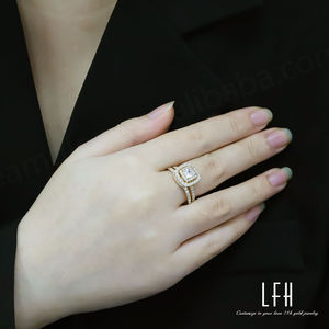 แหวนทองคำแท้18K สุดหรูแหวนแต่งงาน CZ สีขาวตัดกลมแหวนหมั้นสำหรับผู้หญิงทองแท้เครื่องประดับ18K มีใบรับรอง - Product Image 5