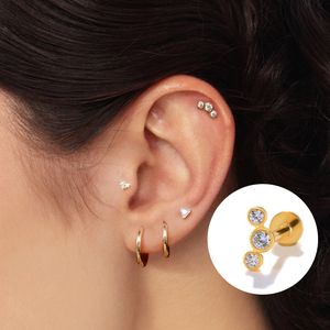 Piercing de Labret de Plata de Ley S925 con Tres Circonitas Planas de 1.2mm y 16G, con Rosca para Fijación - Product Image 4