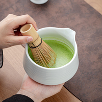 Kit de cérémonie du thé japonais traditionnel, ensemble de fouets à matcha de 4 pièces avec fouet en bambou et bols en céramique pour cadeaux