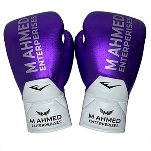 Gants de boxe personnalisés avec logo violet et blanc, 16 oz, à lacets, pour la combat et l'entraînement - Product Image 1