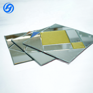 Mosaïque géométrique HUAJINDE, carreaux de miroir 4 mm, motif diamant, verre doré, design <span class=keywords><strong>parquet</strong></span> moderne, 300x300 mm, résistant à l'eau pour la pièce - Product Image 1