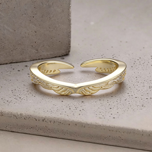 Bague en diamant en forme d'aile, or 10 carats, sertie pavé, bijoux de fiançailles modernes unisexes - Product Image 2