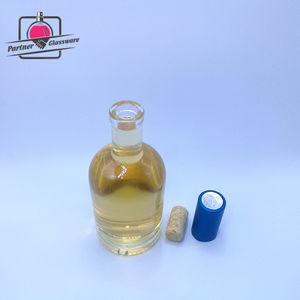 Bouteille en verre transparente vide de 400 ml (40 cl) à fond épais, ronde, pour vodka, <span class=keywords><strong>whisky</strong></span>, brandy, gin, rhum, tequila, avec bouchon en liège - Product Image 6