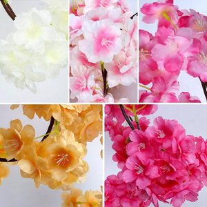 ดอกซากุระประดิษฐ์จากผ้าไหมสำหรับตกแต่งภายในและภายนอกอาคาร - Product Image 4
