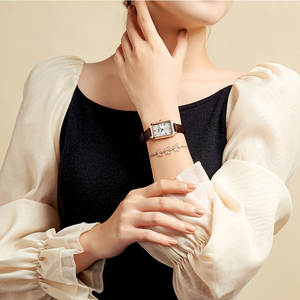 <span class=keywords><strong>Montre</strong></span> carrée rétro de luxe légère pour femme, bracelet en cuir, coffret cadeau tendance, cadeau d'anniversaire pour petite amie, meilleure amie, 6512 - Product Image 3