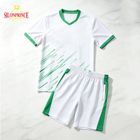 Seragam Sepak Bola Grafis Diagonal Merah Putih Terbaru, Set Jersey dan Celana Pendek Bahan Polyester Bernapas untuk Pertandingan