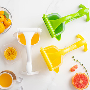 <span class=keywords><strong>Prix</strong></span> usine manuel <span class=keywords><strong>presse</strong></span>-agrumes PP vis fruits et légumes <span class=keywords><strong>presse</strong></span> pour Orange citron citron vert Halloween décor - Product Image 3