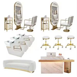Juego de Muebles de Salón de Belleza Modernos de Lujo en Blanco y Dorado, Silla de Champú con Espejo para Barbería, en Venta, Aplicable para Peluquerías - Product Image 1