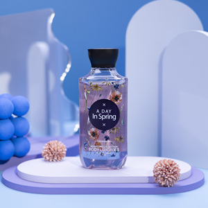 Spray Corpo Profumato Premier 236ml, Idratante Setoso a Nebulizzazione Fine per Tutte le Occasioni Quotidiane, Profumo da Donna - Product Image 2