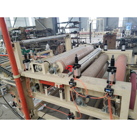 Machine à fabriquer des plaques de plâtre, machine à fabriquer des plafonds en gypse laminé PVC, machine à fabriquer des dalles de plafond en gypse laminé PVC