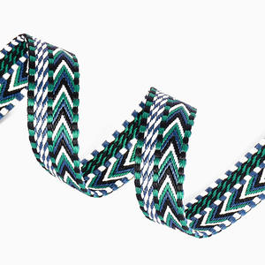 Imbracatura per Animali Domestici in Nylon alla Moda con Guinzaglio, Design Originale con Anello Imbottito per il Collo, Stile Solido - Product Image 3