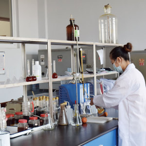 <span class=keywords><strong>Yamasa</strong></span>口味日式深色酱油5加仑酿造液体形式散装包装 - Product Image 4