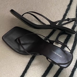 Tacchi alti da donna nuovi sandali <span class=keywords><strong>con</strong></span> <span class=keywords><strong>tacco</strong></span> a spillo e <span class=keywords><strong>infradito</strong></span> <span class=keywords><strong>con</strong></span> <span class=keywords><strong>tacco</strong></span> Cat - Product Image 5