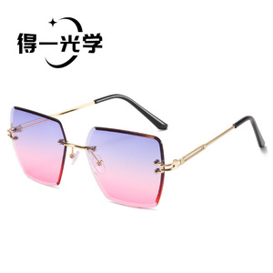 Frameless Chamfered <b>Sunglasses</b> For Women Gold Metal Frame Pc Lens Uv400 Sun Protection Travel Fashion Stage Performance - Product Image 4
