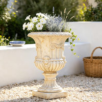 Urne de jardin classique européenne en résine, faite à la main et peinte à la main, style antique vieilli, avec piédestal et relief sculpté en forme de visage, pour villa