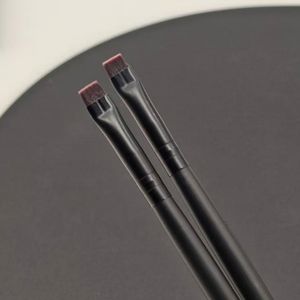 Professionnel Ultra Mince Plat Sourcil Eyeliner Brosse Personnalisé Marque Privée Cheveux Synthétiques Sourcil Pochoir Teinte Brosse - Product Image 2