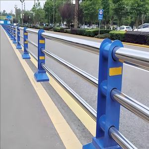 Barriera di Sicurezza Portatile con Base, <span class=keywords><strong>Guardrail</strong></span> in Acciaio Inox Blu e Argento, Livello Ingegneristico, Riflettente e Leggero - Product Image 4