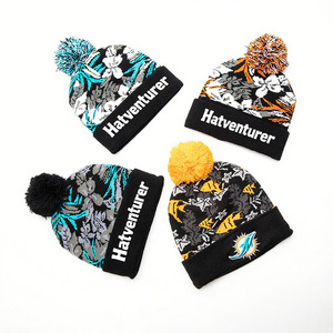 Berretto con Pompon in Acrilico Personalizzato con Logo Ricamato per Esterni, Caldo per Autunno e Inverno - Product Image 6