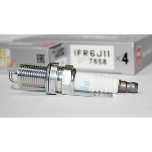 <span class=keywords><strong>Precio</strong></span> directo de fábrica NGK SPARK Bujías Productos de marca genuina 2017/RB 7658 para Jimny, Swift Sport, <span class=keywords><strong>Grand</strong></span> <span class=keywords><strong>Vitara</strong></span> - Product Image 4