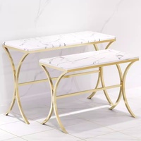Table de présentation moderne haut de gamme en acier inoxydable personnalisable pour boutique de vêtements, exposition de vêtements, avec montage facile