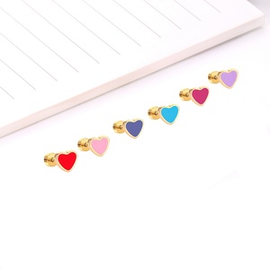 Boucles d'oreilles en acier inoxydable plaqué or, forme cœur, boucles d'oreilles à visser pour enfant, bijoux - Product Image 3