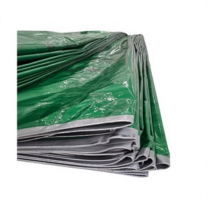 Bâche verte en tissu imperméable pour usage extérieur, tissage uni de poids moyen - Product Image 1