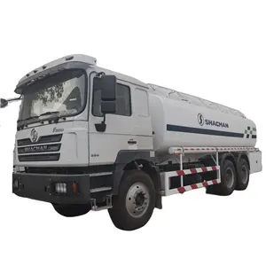 Cummins engine fuel tank truck Shacman F3000 6x4 10-wheel 20 cubic meter oil tank truck
