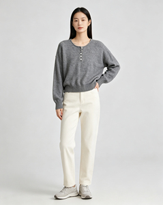 Suéter de punto personalizado para mujer, gris, holgado, de manga larga, cuello redondo, informal, suave, tejido, suéter al por mayor para mujer - Product Image 1