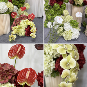 Arco de Flores Portátil Ecológico con Vegetación Tropical y Seda Borgoña para Decoración de Bodas - Product Image 3