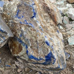 Grand stock disponible, pierre brute de <span class=keywords><strong>lapis</strong></span>-<span class=keywords><strong>lazuli</strong></span> bleu naturel de grande taille, pierre précieuse brute à vendre - Product Image 2