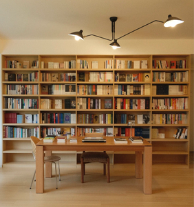 Estantería Abierta de Madera Beige Natural para Libros, Librería Personalizada con Compartimentos para Almacenamiento de Libros, Ideal para Sala de Estudio, Oficina o Proyectos de Renovación de Villas - Product Image 2
