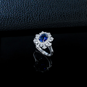 Anillo de Lujo de Plata de Ley S925 con Zafiro Azul Cultivado en Laboratorio, Corte Redondo, Joyería Fina para Mujer, Anillo de Compromiso, Boda, Uso Diario, Fiesta, Venta al por Mayor - Product Image 4