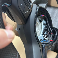 Volant de voiture en cuir en stock pour BMW F30 F10 F15 F44 F20 F22 F31 F90 M3 M5 E92 E83 E70 E90 E91 M Volant sport