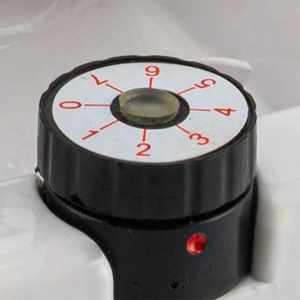Machine <span class=keywords><strong>de</strong></span> découpe et <span class=keywords><strong>de</strong></span> rainurage <span class=keywords><strong>de</strong></span> lentilles en verre <span class=keywords><strong>de</strong></span> haute qualité, équipement optique pour <span class=keywords><strong>le</strong></span> rainurage <span class=keywords><strong>de</strong></span> lentilles, rainureuse <span class=keywords><strong>de</strong></span> verres pour <span class=keywords><strong>ophtalmologie</strong></span> - Product Image 5