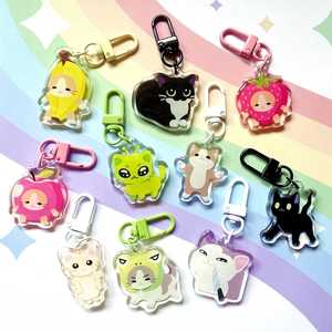 OEM ODM Figuras de Acrílico de Gatos Meme de Internet Adorables y Divertidos, de 1.5 Pulgadas, con Resina Epoxi, incluyendo <span class=keywords><strong>Gato</strong></span> Plátano, <span class=keywords><strong>Gato</strong></span> Manzana, <span class=keywords><strong>Gato</strong></span> Rana y <span class=keywords><strong>Gato</strong></span> Esmoquin - Product Image 1