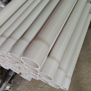 Tuyau de vidange <span class=keywords><strong>perforé</strong></span> en PVC pour système de drainage français et drainage de l'eau souterraine pour éviter l'engorgement du sol - Product Image 4